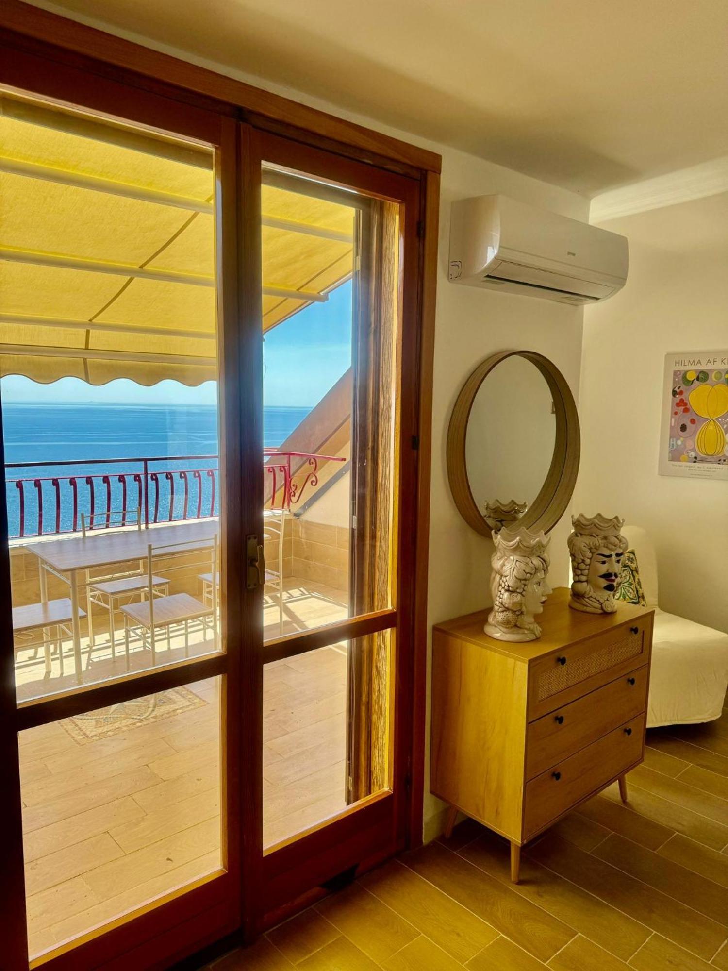 Sunrise Home Letojanni Exterior foto